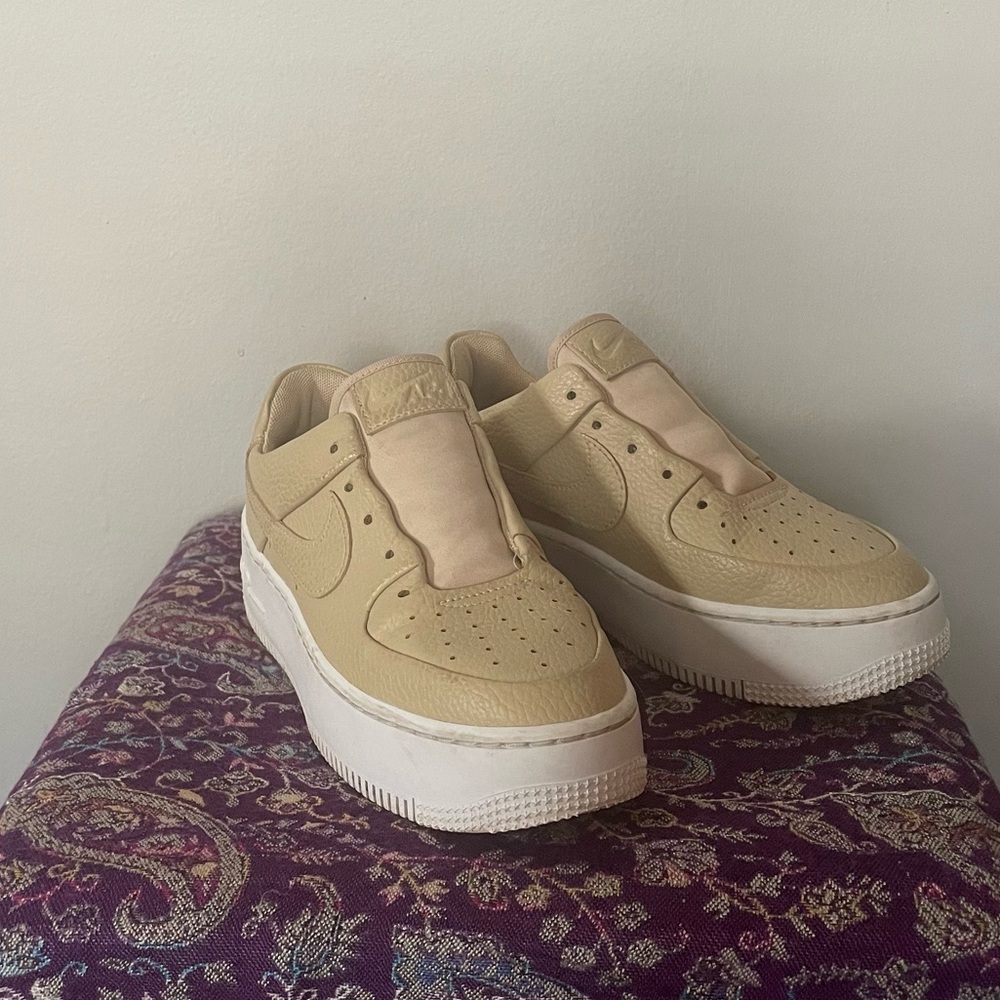 Nike AirForce 1 Sage Low Desert